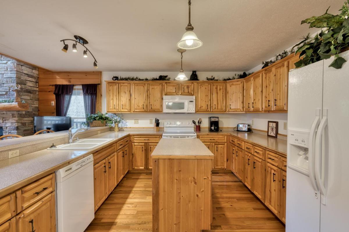 Cherokee Lodge Sevierville Esterno foto